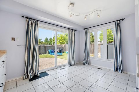 Photo 14 at 208 Conley Street, Lakeview Estates, Vaughan