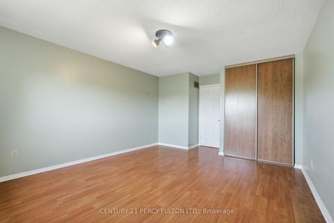 Photo 30 at 208 Conley Street, Lakeview Estates, Vaughan