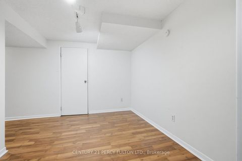 Photo 36 at 208 Conley Street, Lakeview Estates, Vaughan