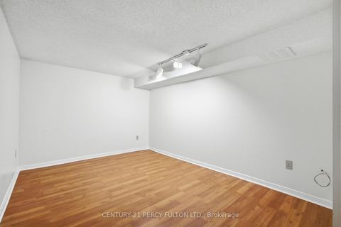 Photo 37 at 208 Conley Street, Lakeview Estates, Vaughan