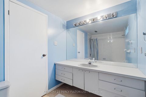 Photo 40 at 208 Conley Street, Lakeview Estates, Vaughan