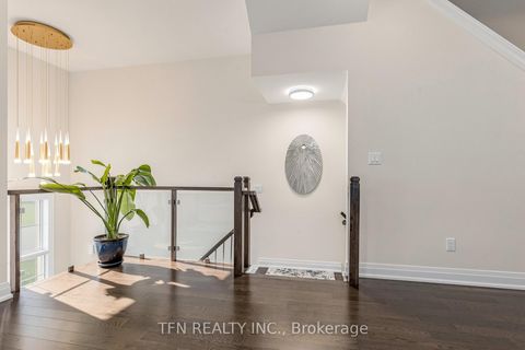 Photo 11 at 30 Hesperus Road, Patterson, Vaughan
