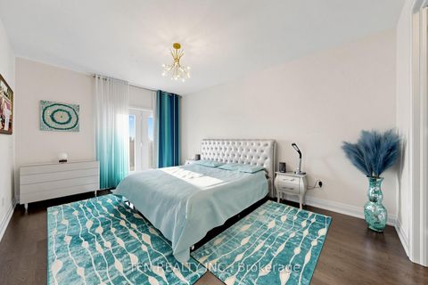 Photo 12 at 30 Hesperus Road, Patterson, Vaughan