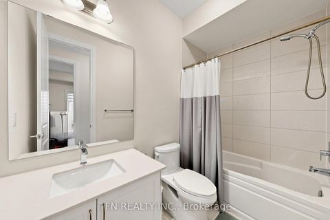 Photo 26 at 30 Hesperus Road, Patterson, Vaughan