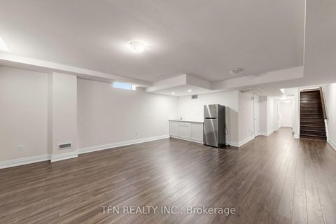 Photo 27 at 30 Hesperus Road, Patterson, Vaughan