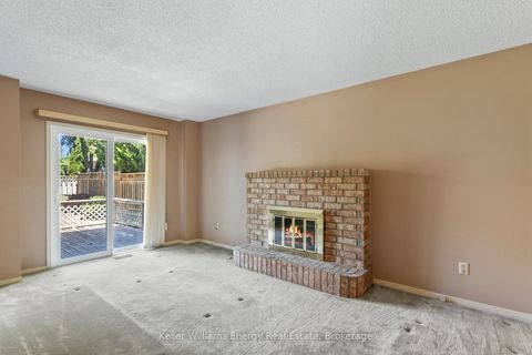 Photo 16 at 62 Mccallum Drive, North Richvale, Richmond Hill