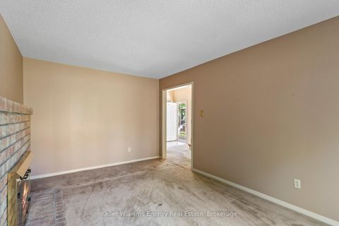 Photo 17 at 62 Mccallum Drive, North Richvale, Richmond Hill