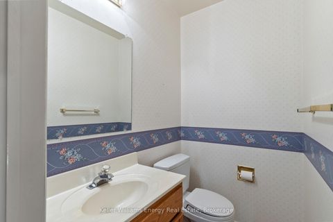 Photo 18 at 62 Mccallum Drive, North Richvale, Richmond Hill