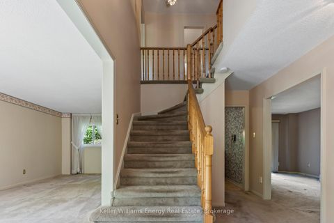 Photo 20 at 62 Mccallum Drive, North Richvale, Richmond Hill