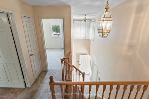 Photo 27 at 62 Mccallum Drive, North Richvale, Richmond Hill