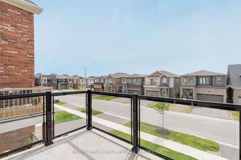 Photo 18 at 53 Harvest Crescent, Rural Barrie Southeast, Barrie