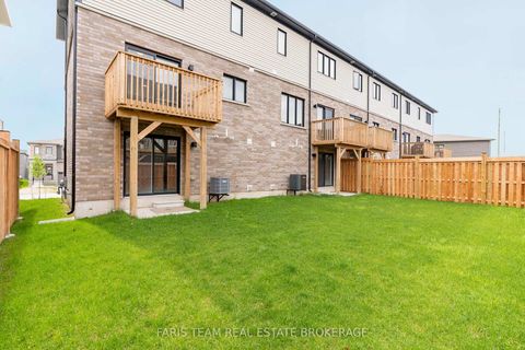 Photo 34 at 53 Harvest Crescent, Rural Barrie Southeast, Barrie