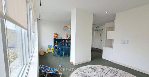 Photo 29 at 911 - 10 Deerlick Court, Donalda, Toronto