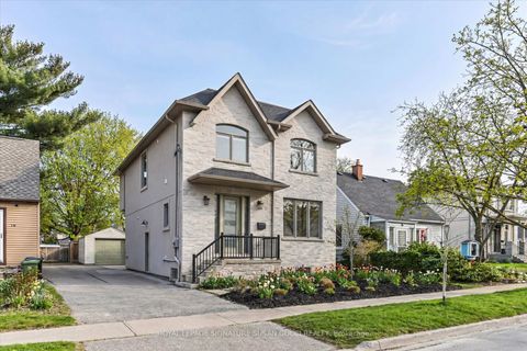 Photo 1 at 20 Warvet Crescent, Parkview, Toronto