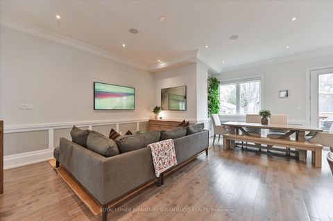 Photo 13 at 20 Warvet Crescent, Parkview, Toronto