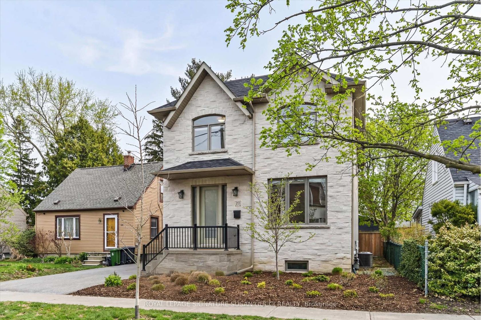 20 Warvet Crescent, Parkview, Toronto 