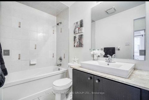 Photo 11 at 07 - 21 Coneflower Crescent, Branson, Toronto