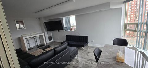 Photo 9 at 806 - 2466 Eglinton Avenue E, Eglinton East, Toronto