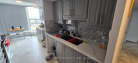 Photo 12 at 806 - 2466 Eglinton Avenue E, Eglinton East, Toronto
