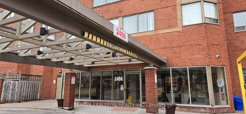Photo 20 at 806 - 2466 Eglinton Avenue E, Eglinton East, Toronto