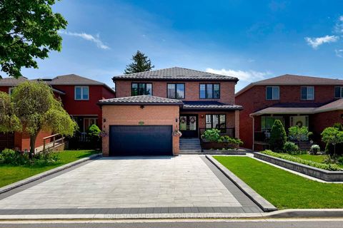 Photo 0 at 139 Pinewood Drive, Yorkhill, Vaughan
