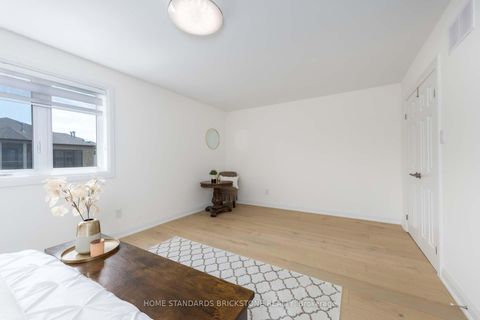 Photo 29 at 139 Pinewood Drive, Yorkhill, Vaughan