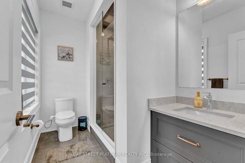 Photo 39 at 18 Woodgate Pines Drive, Kleinburg, Vaughan