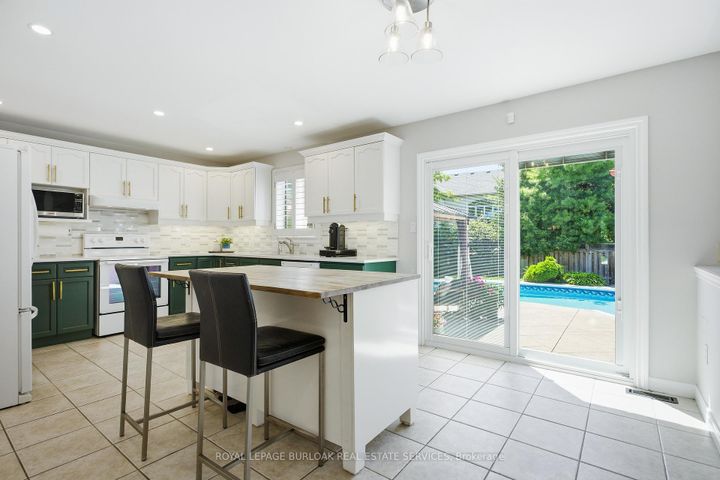 Photo 8 at 36 Wiltshire Place, Meadowlands, Hamilton