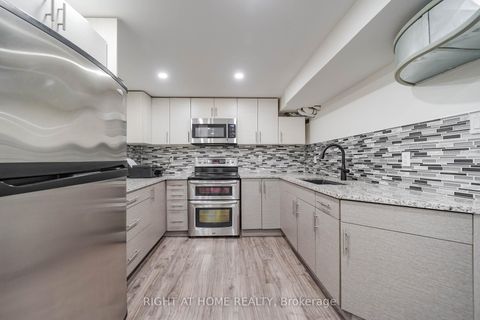 Photo 13 at 35 Tillbrook Court, Malvern, Toronto