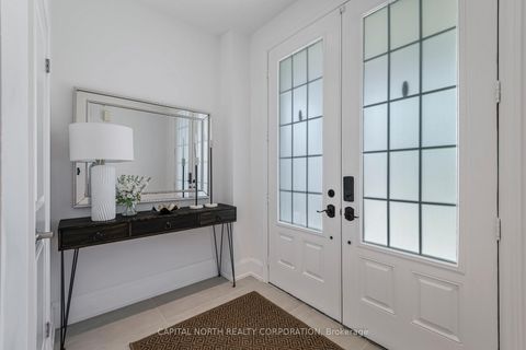 Photo 2 at 680 McGregor Farm Trail, Glenway Estates, Newmarket