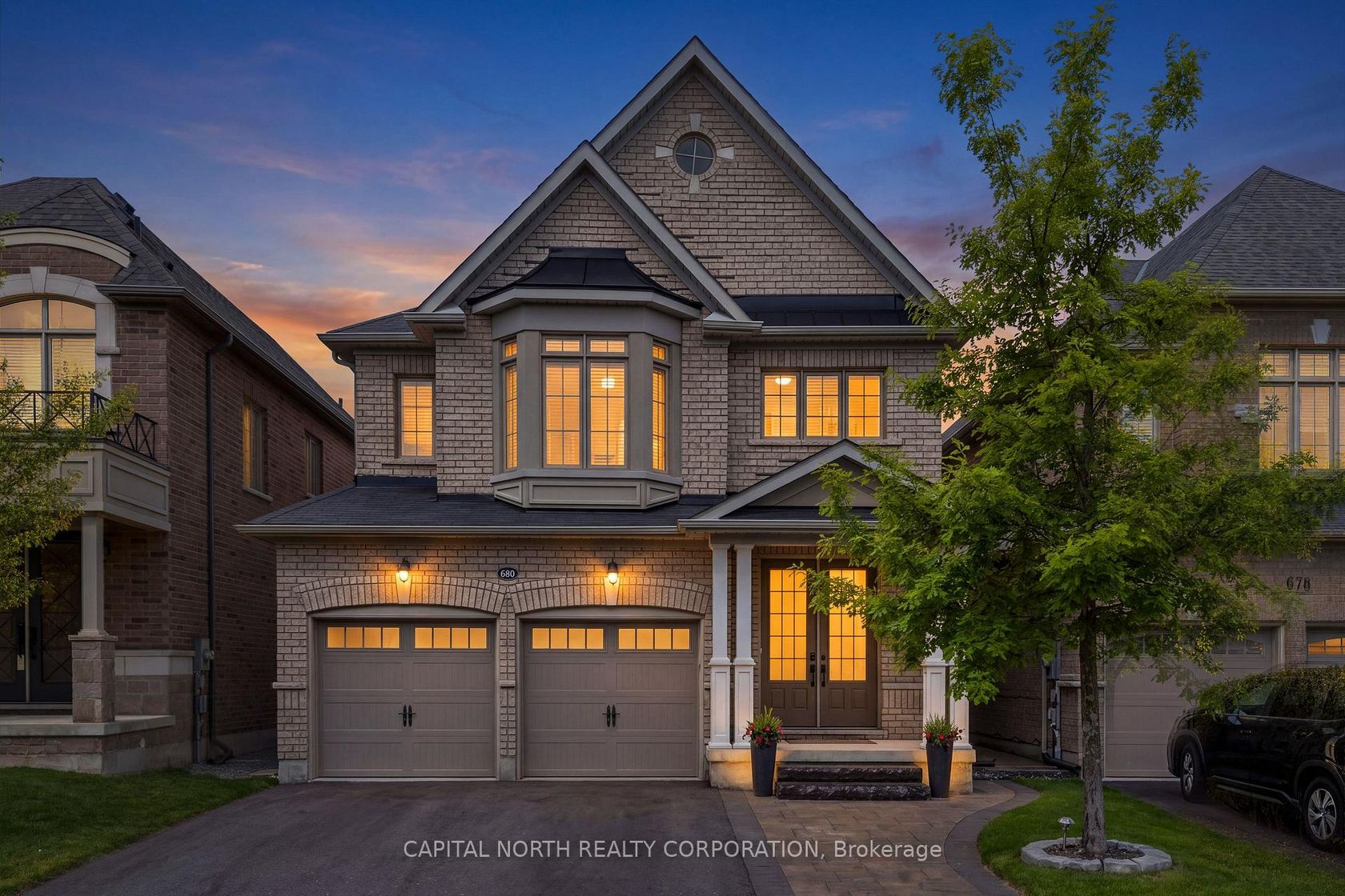680 McGregor Farm Trail, Glenway Estates, Newmarket 