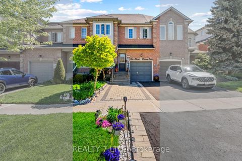 Photo 0 at 211 Downey Circle, Bayview Wellington, Aurora