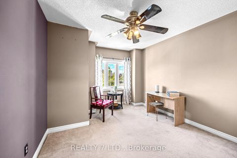 Photo 22 at 211 Downey Circle, Bayview Wellington, Aurora