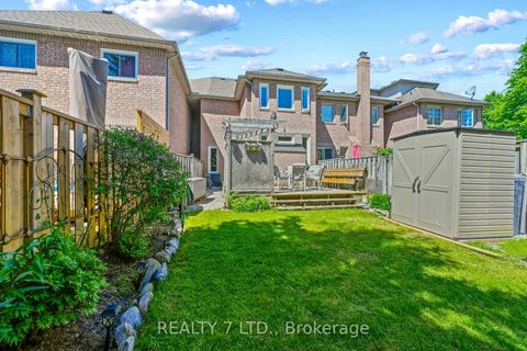 Photo 35 at 211 Downey Circle, Bayview Wellington, Aurora