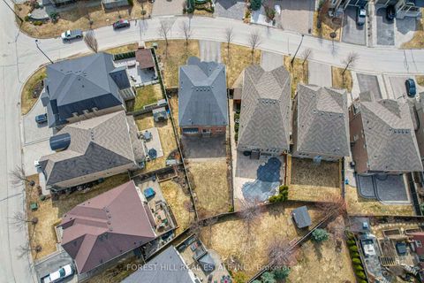 Photo 42 at 22 Mccombe Lane, Patterson, Vaughan