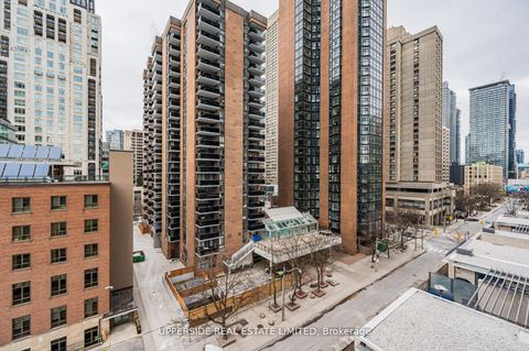 Photo 4 at 608 - 65 St. Mary Street, Bay Street Corridor, Toronto