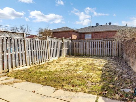Photo 40 at 249 Stanley Street, Bayfield, Barrie