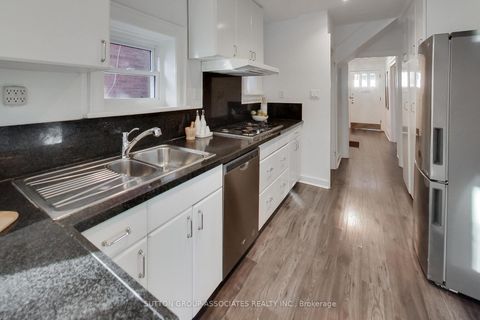 Photo 11 at 38 Winona Drive, Wychwood, Toronto