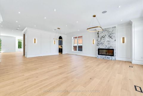 Photo 4 at 165 McAllister Road, Clanton Park, Toronto