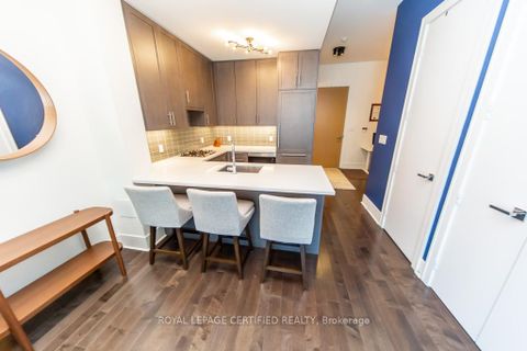 Photo 15 at 928 - 29 Queens Quay Street E, Waterfront Communities C8, Toronto