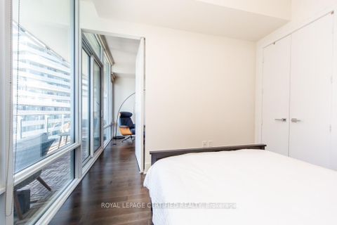 Photo 23 at 928 - 29 Queens Quay Street E, Waterfront Communities C8, Toronto