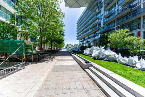 Photo 44 at 928 - 29 Queens Quay Street E, Waterfront Communities C8, Toronto