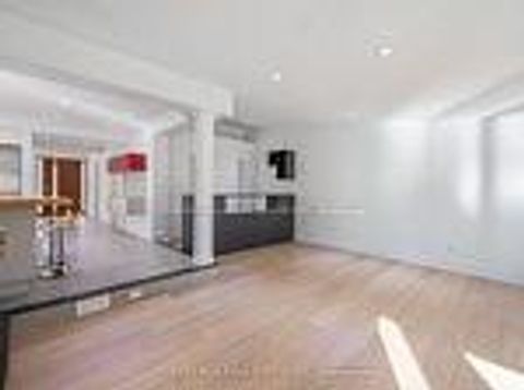 Photo 3 at 1A Alder Road, Parkview, Toronto