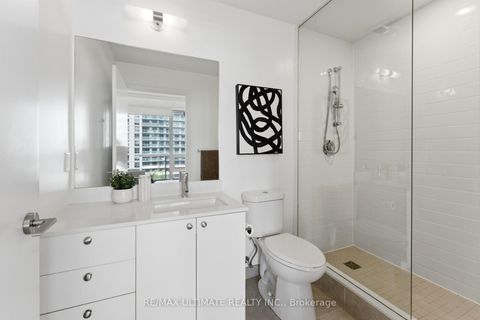 Photo 16 at 618 - 30 Roehampton Avenue, Mount Pleasant West, Toronto