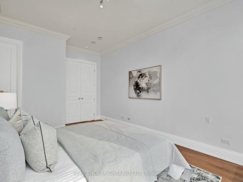 Photo 10 at 3803 - 183 Wellington Street W, Waterfront Communities C1, Toronto