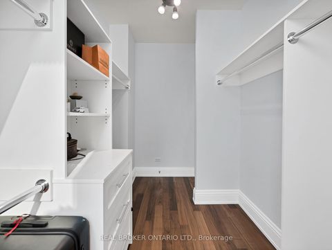 Photo 15 at 3803 - 183 Wellington Street W, Waterfront Communities C1, Toronto