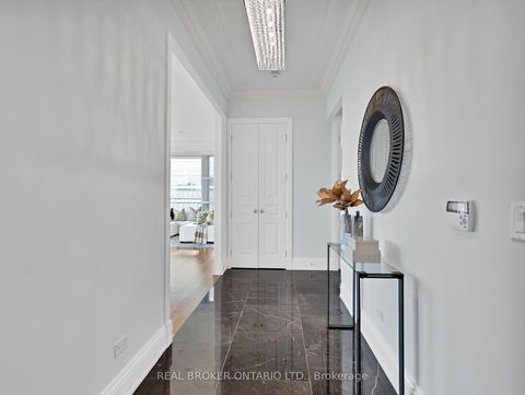 Photo 22 at 3803 - 183 Wellington Street W, Waterfront Communities C1, Toronto