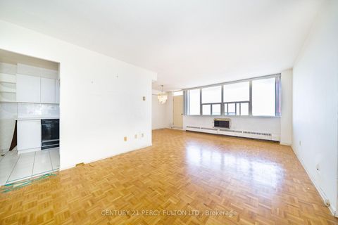 Photo 6 at 1002 - 155 Marlee Avenue, Belgravia, Toronto