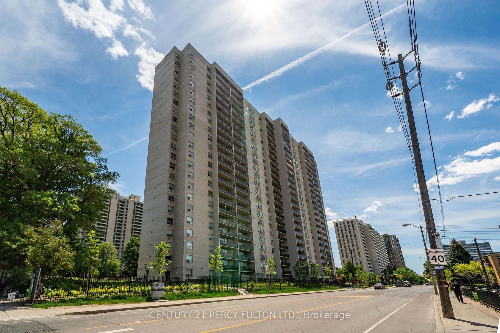 1002 - 155 Marlee Avenue, Belgravia, Toronto photo number 2