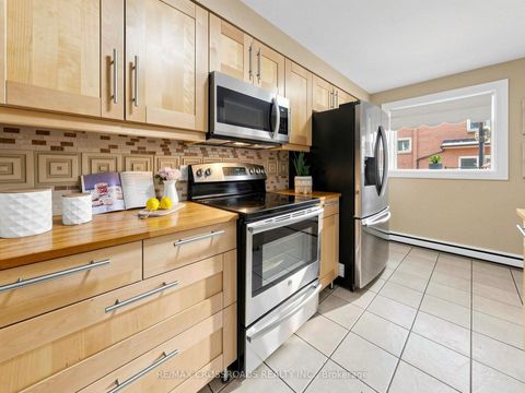 Photo 12 at 189 - 50 Scarborough Golf Club Road, Scarborough Village, Toronto